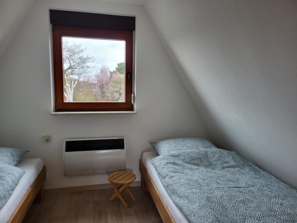 Ferienhaus Yanic Neuharlingersiel Exteriör bild